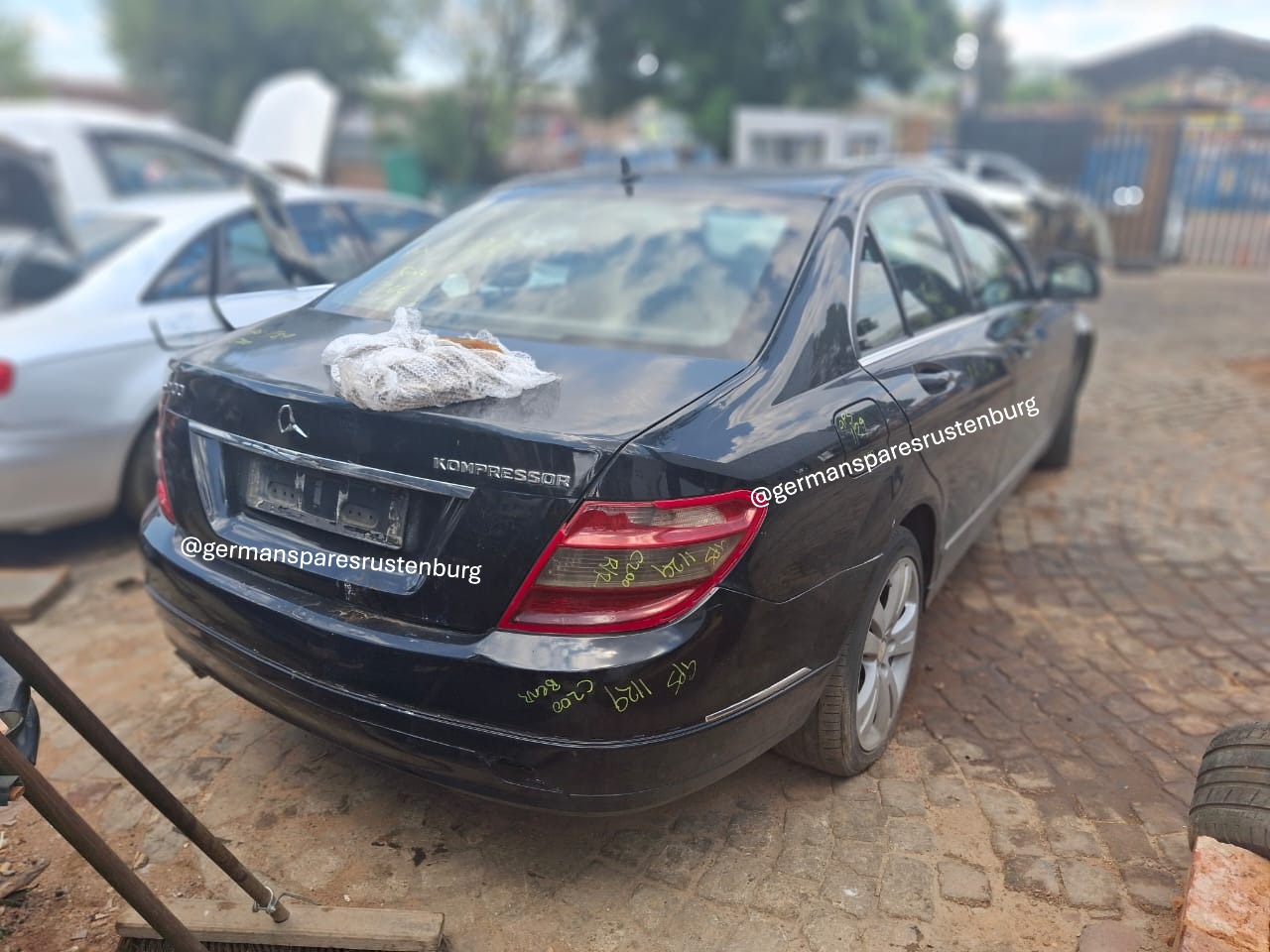 Mercedes W204 271 Kompressor Automatic Pre-Face  Stripping for Spares - Private Seller