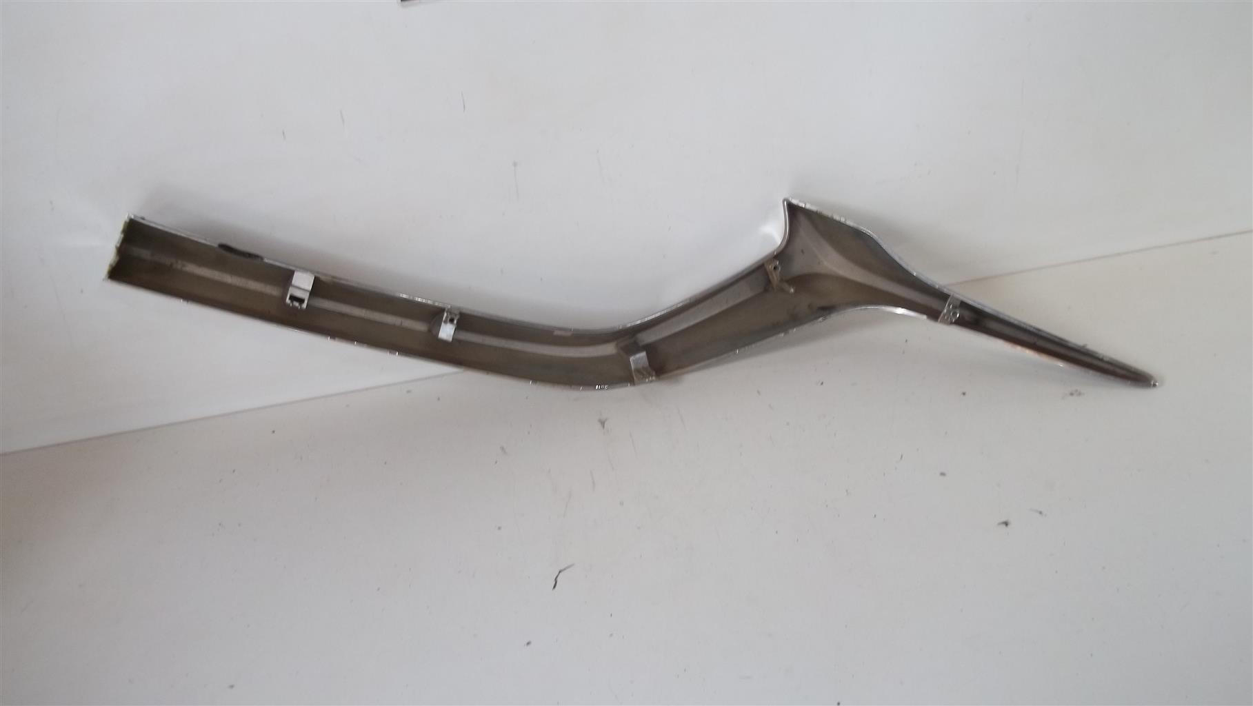 Mazda CX5 grille chrome - Private Seller Mazda CX5 grille chrome - Private Seller