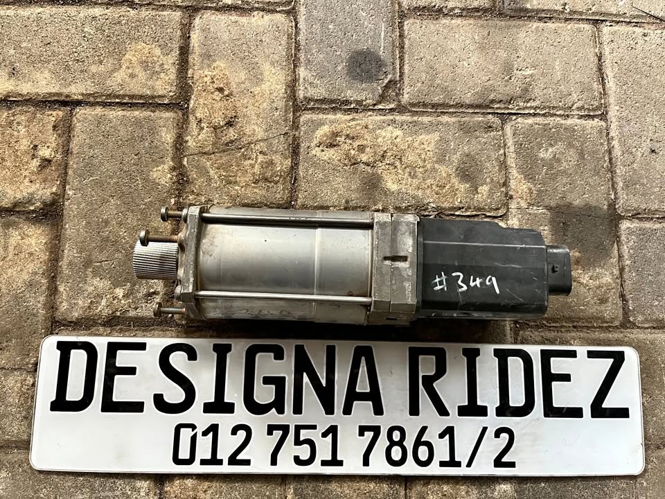 BMW F30 320d B47 ELECTRIC POWER STEERING UNIT AVAILABLE. - Private Seller BMW F30 320d B47 ELECTRIC POWER STEERING UNIT AVAILABLE. - Private Seller