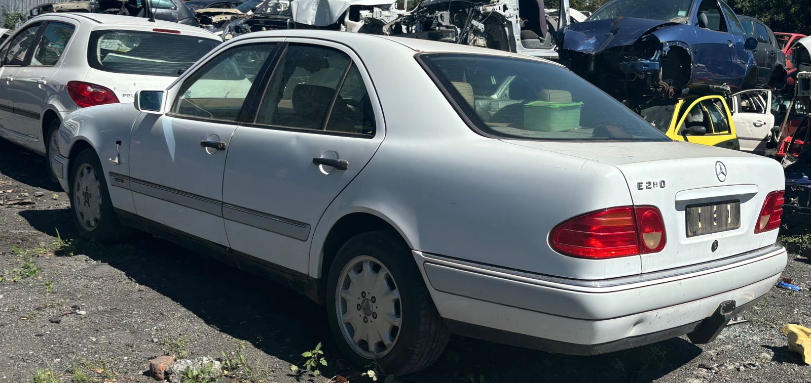 E280 W210 #112921MECEDES BENZ FOR STRIPPING - Private Seller E280 W210 #112921MECEDES BENZ FOR STRIPPING - Private Seller