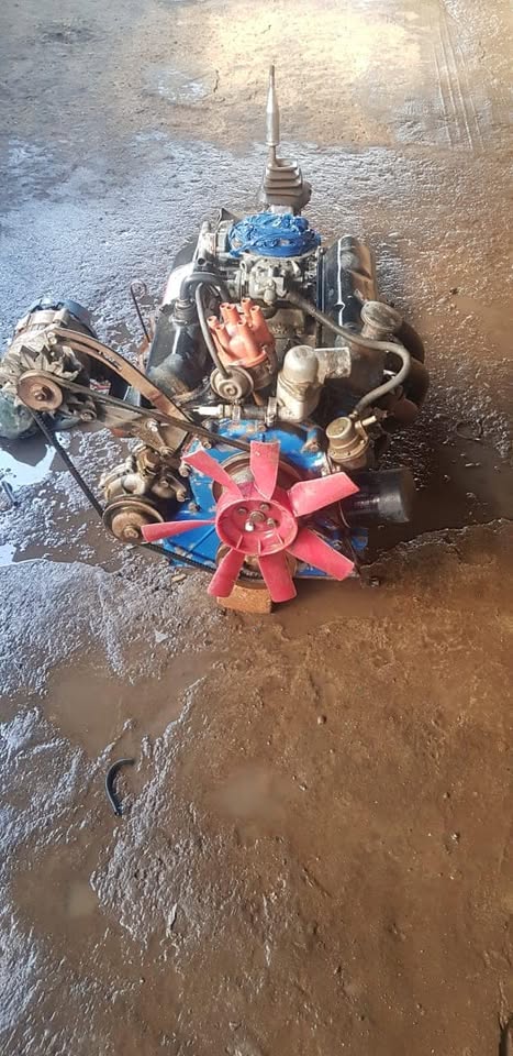 Ford V6 Engine & Chrissida gearbox complete Exaust, Propshaft - Private Seller Ford V6 Engine & Chrissida gearbox complete Exaust, Propshaft - Private Seller