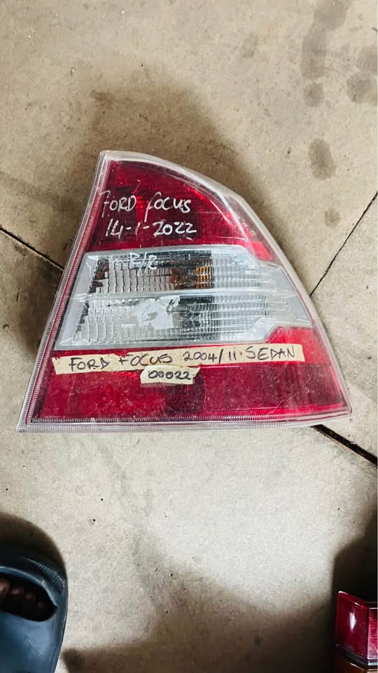 Ford Focus sedan taillight 2004/11 - Private Seller Ford Focus sedan taillight 2004/11 - Private Seller