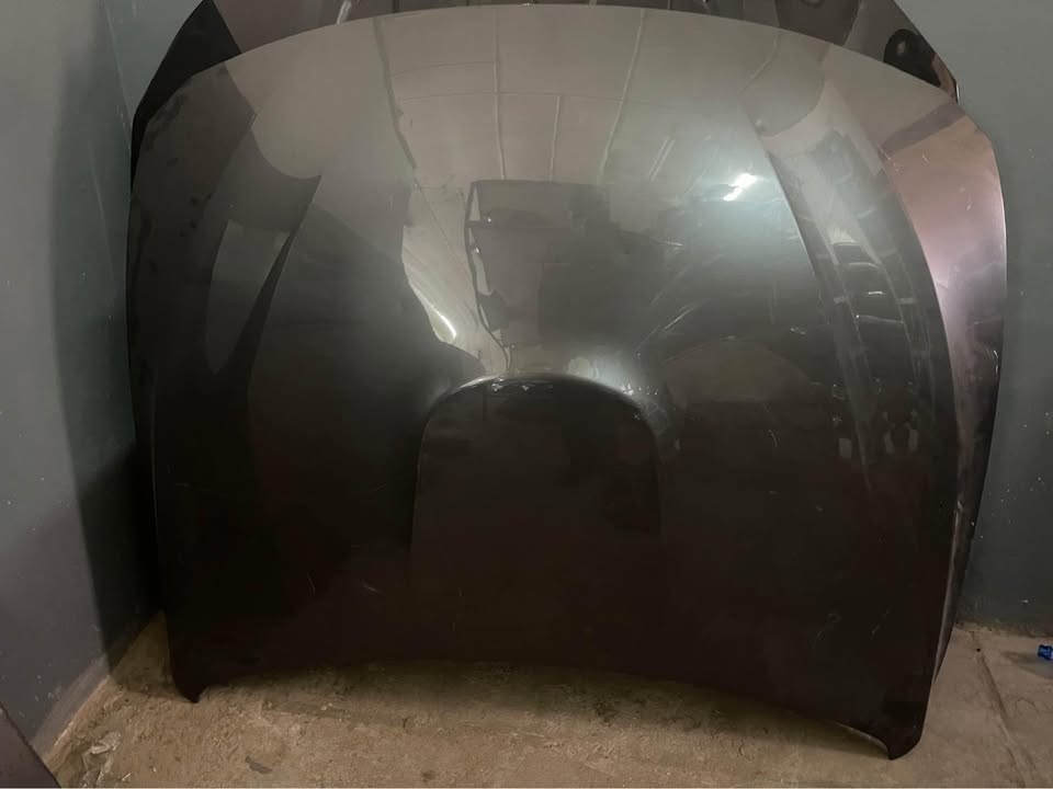 BMW F80 F82 F83 M3 M4 FRONT BONNET - Private Seller BMW F80 F82 F83 M3 M4 FRONT BONNET - Private Seller