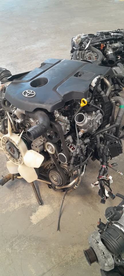 TOYOTA GD6 2.4 COMPLETE ENGINE FOR SALE
