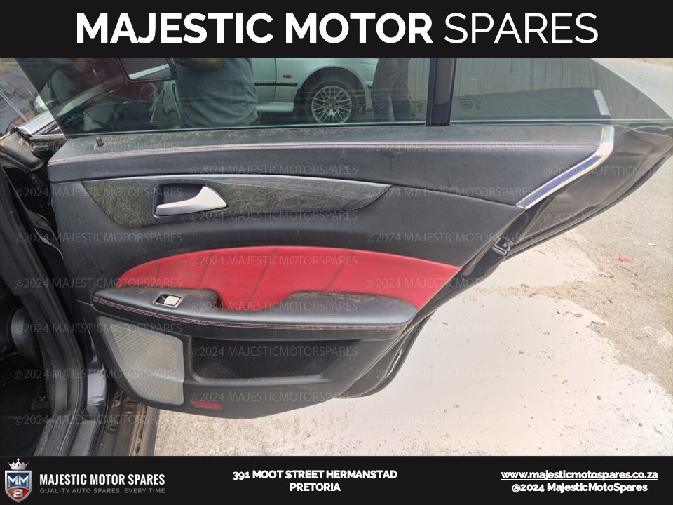2014 mercedes cls 350 bluetec w218 door panels for sale - Private Seller