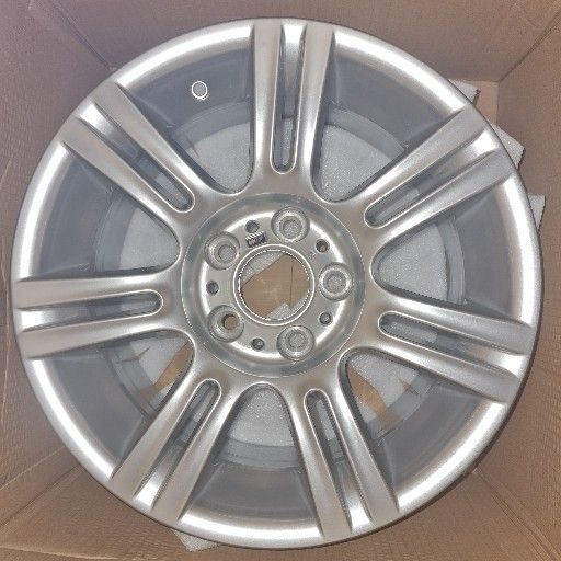 VW T6 KOMBI 17IN 8.5J B/NEW 5X120 SET OF 4 MAGS - Private Seller VW T6 KOMBI 17IN 8.5J B/NEW 5X120 SET OF 4 MAGS - Private Seller