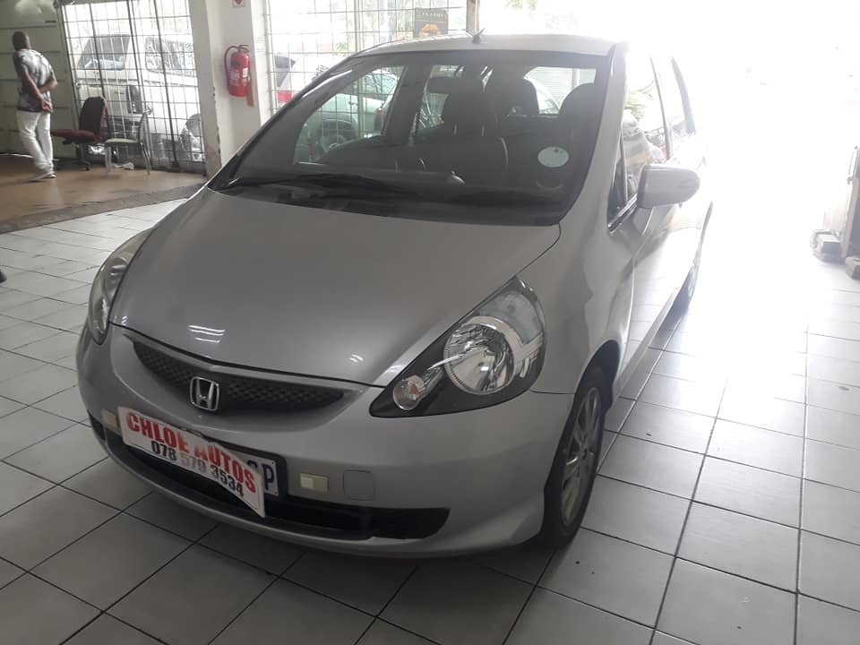 2007 HONDA JAZZ 1.5 SILVER, AUTOMATIC, PETROL, 105000km