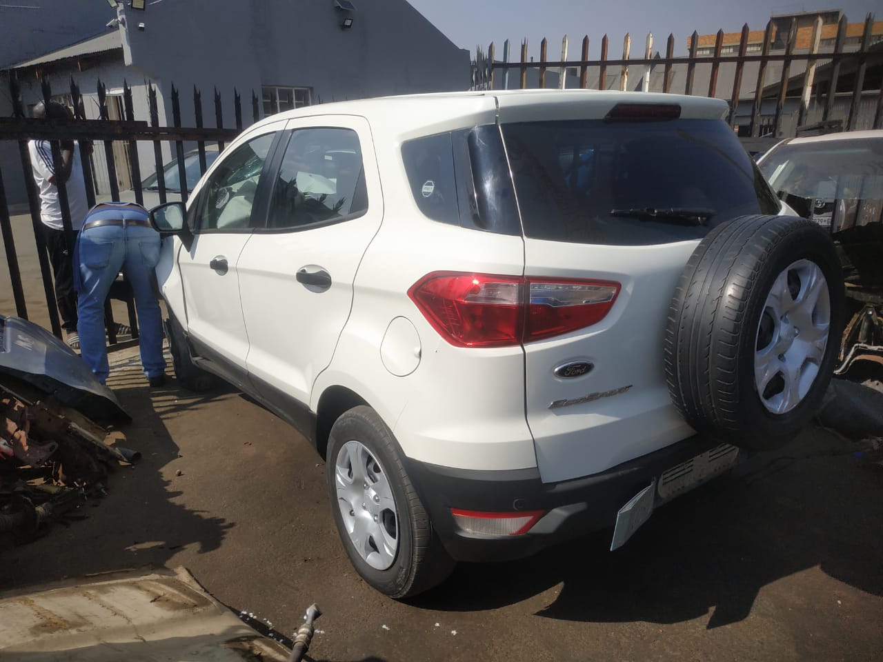 2016 Ford Ecosport Manual transmission Stripping for spares - Private Seller