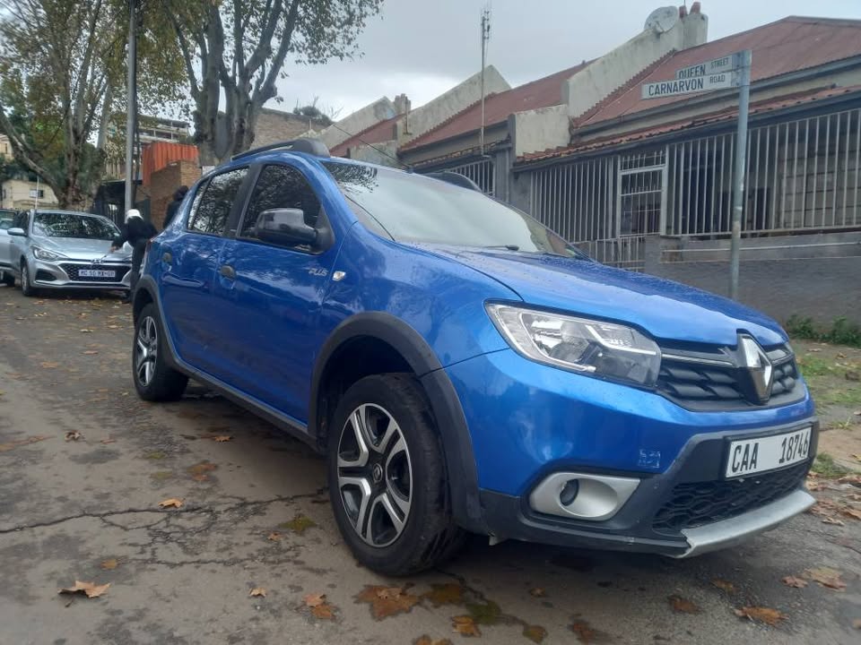 2019 Renault Sandero Plus T900 Petrol, Manual, Blue, 61000km Service book, Spare key