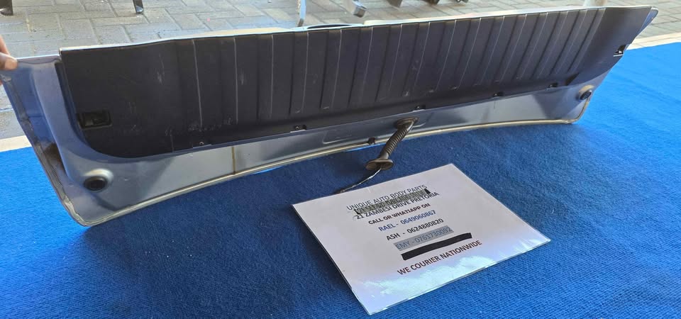 BMW X5 E70 Complete Lower Tailgate