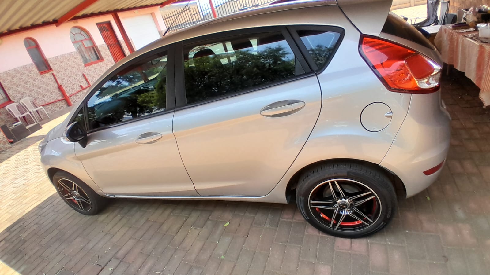 Used 2014 Ford Fiesta 1.4i 5-door - Private Seller Used 2014 Ford Fiesta 1.4i 5-door - Private Seller