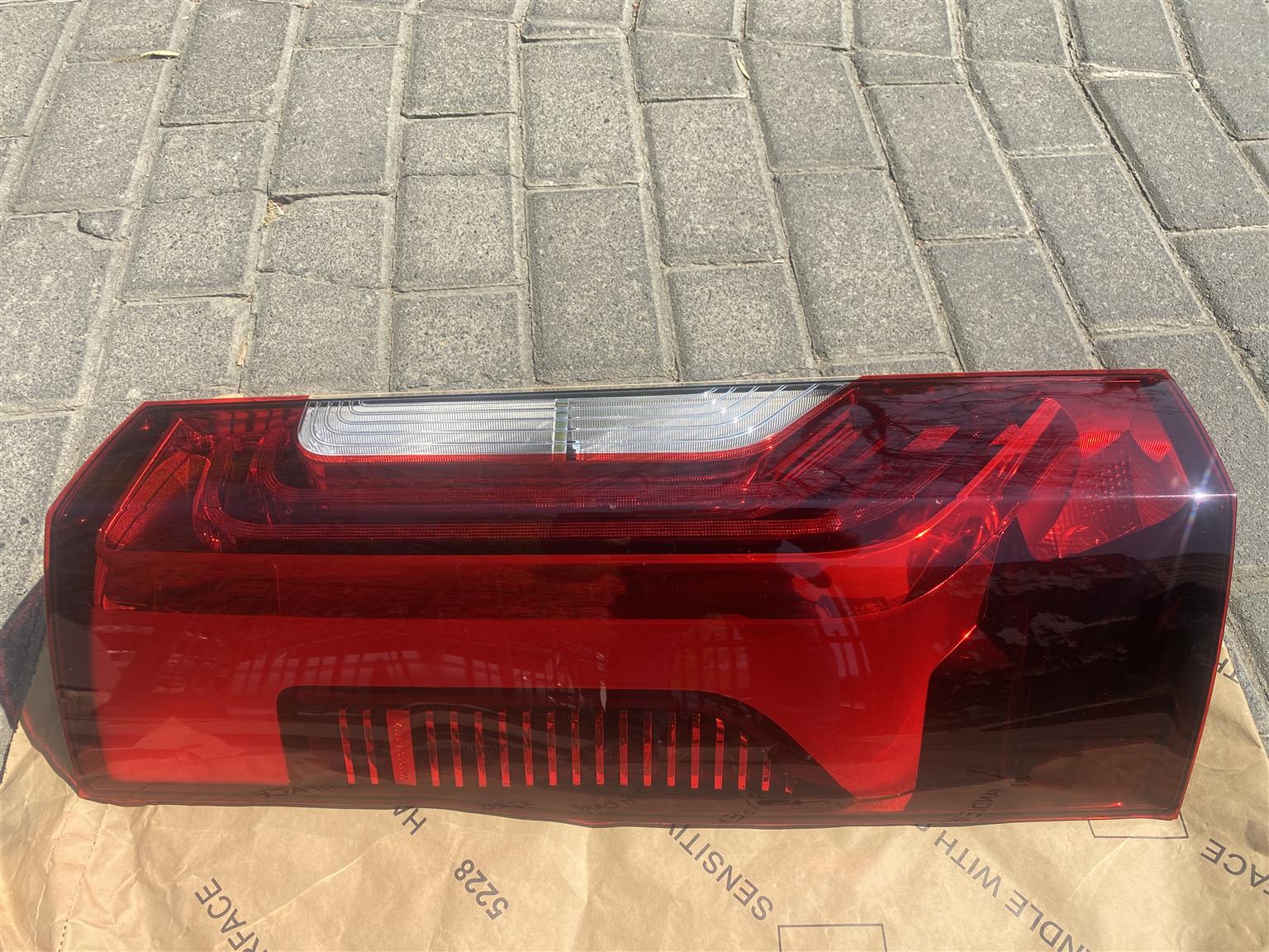 2022 MERCEDES BENZ SPRINTER W907 TAIL LIGHT LEFT SIDE FOR SALE. BRAND NEW OEM - Private Seller 2022 MERCEDES BENZ SPRINTER W907 TAIL LIGHT LEFT SIDE FOR SALE. BRAND NEW OEM - Private Seller