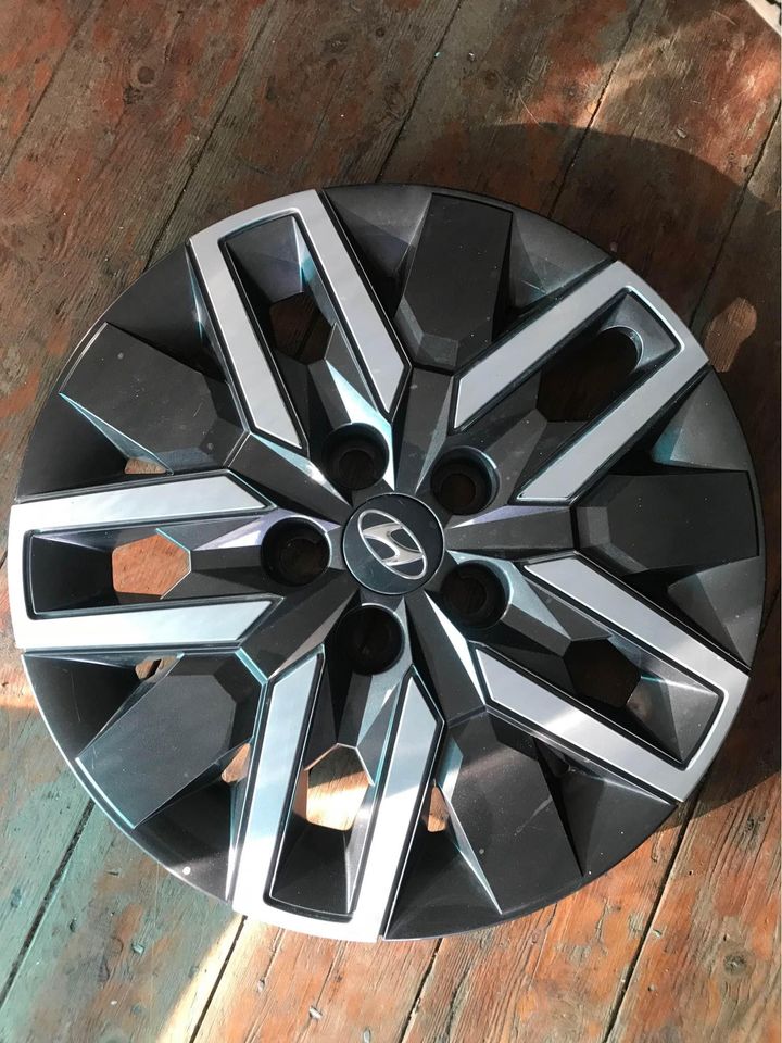 2020 Hyundai size 16’ wheel cap for sale. - Private Seller