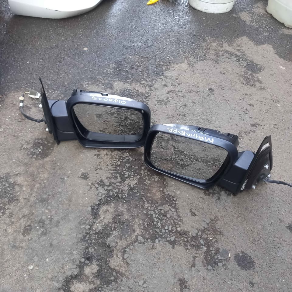 MAHINDRA SCORPIO SIDE MIRROR BOTH SIDE - Private Seller MAHINDRA SCORPIO SIDE MIRROR BOTH SIDE - Private Seller