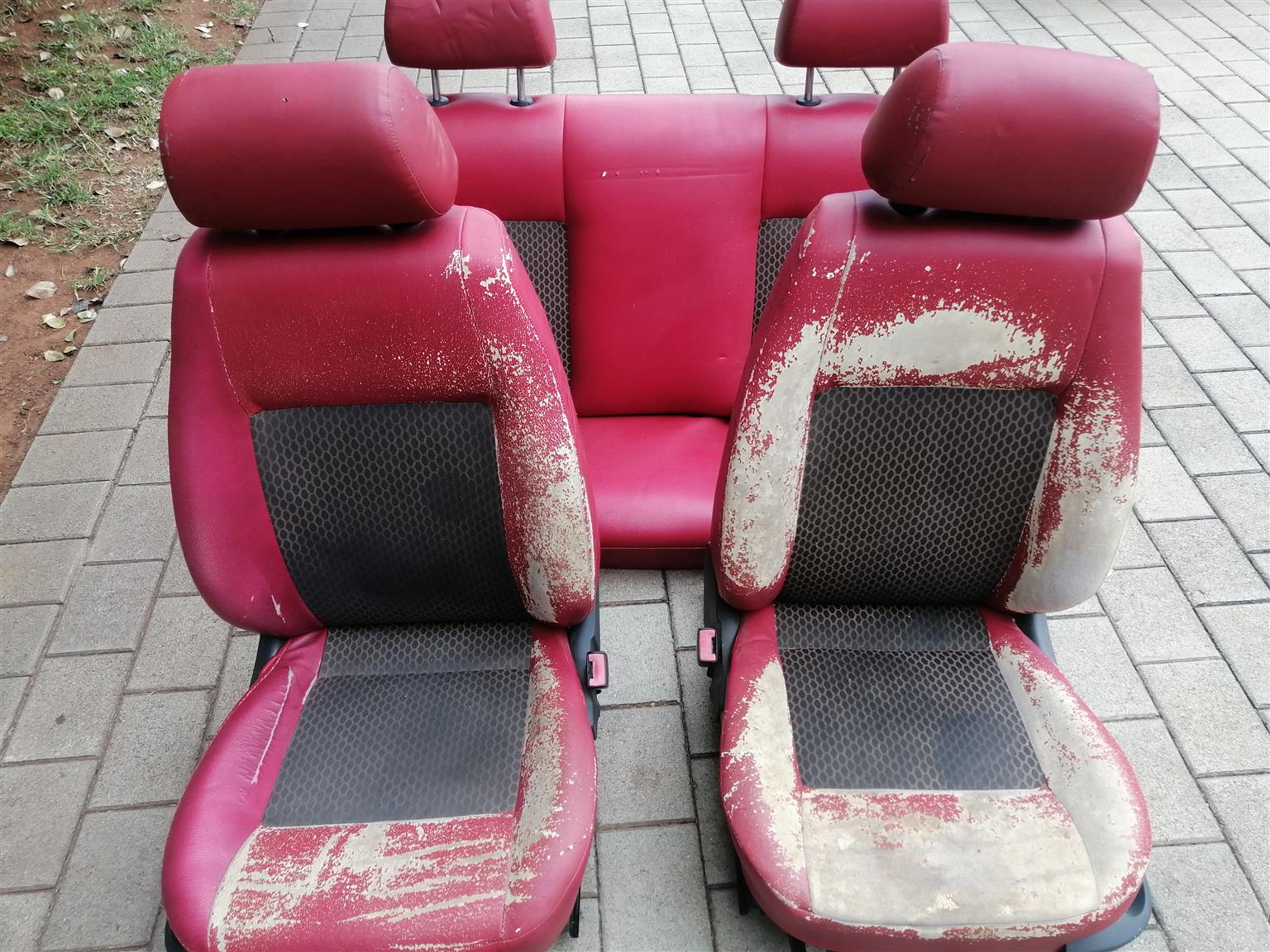 2014 Polo vivo seats giveaway price - Private Seller 2014 Polo vivo seats giveaway price - Private Seller