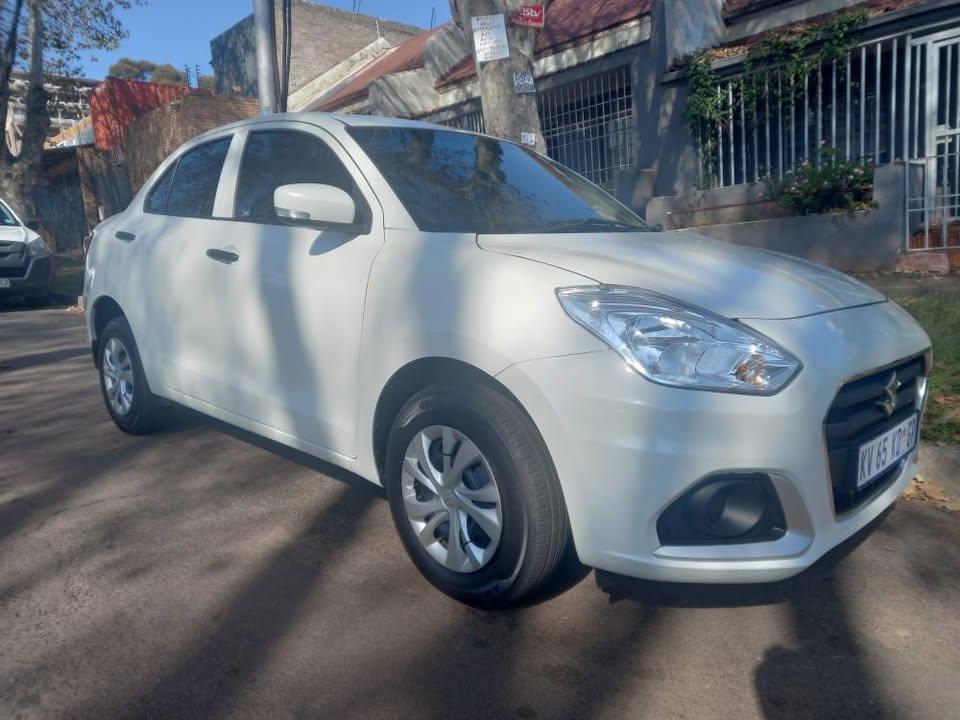 2022 Sezuki Dzire Sedan 1.2 Petrol, Manual, White