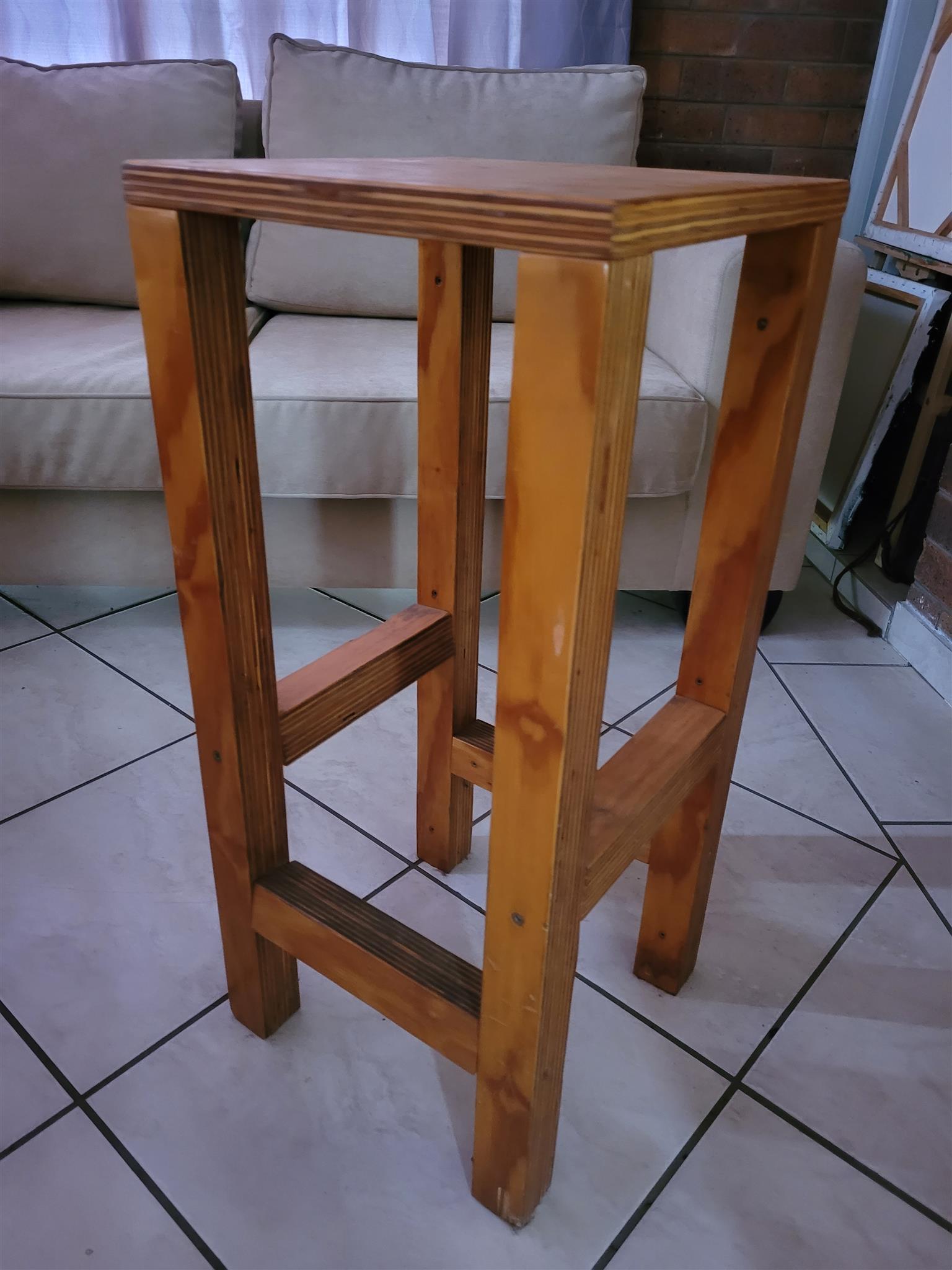 Wooden bar stools Junk Mail