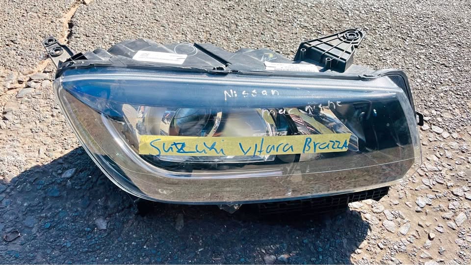 Suzuki Grand Vitara headlight - Private Seller Suzuki Grand Vitara headlight - Private Seller