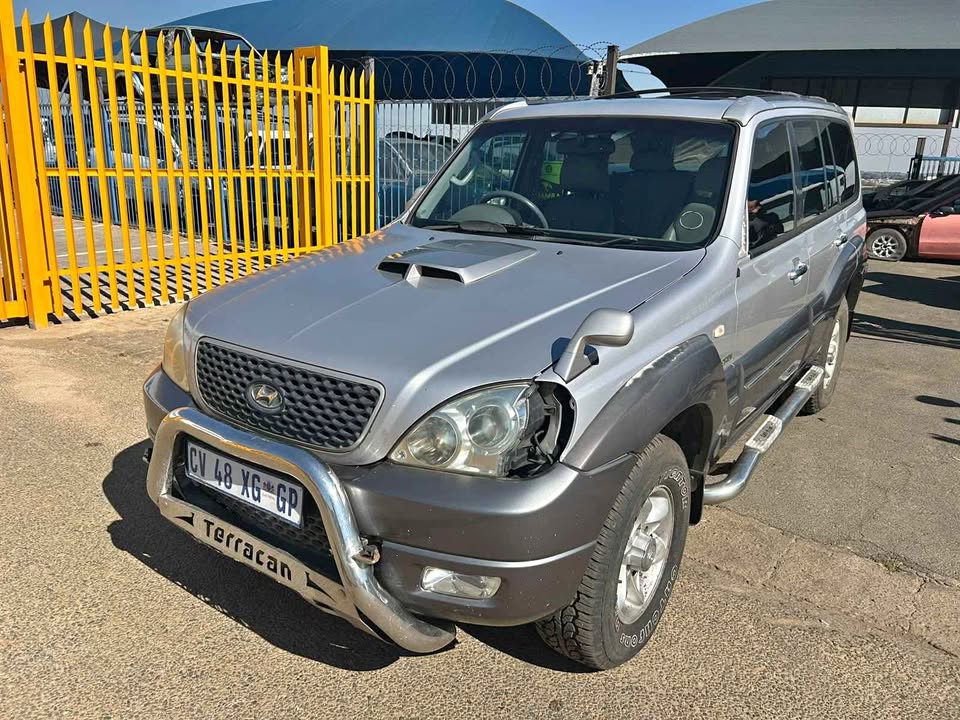 Hyundai Tereacan 2.9 Crdi STRIPPING FOR SPARES - Private Seller Hyundai Tereacan 2.9 Crdi STRIPPING FOR SPARES - Private Seller