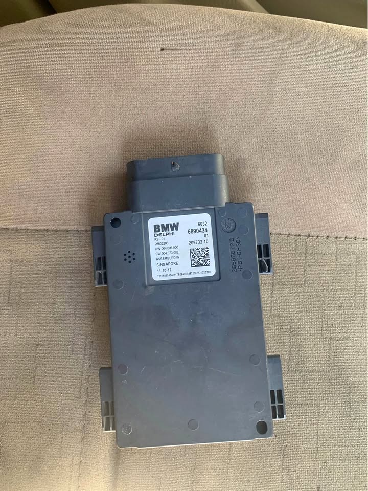 BMW G01 G02 G11 G30 G32 Lane Change Radar Sensor - Private Seller BMW G01 G02 G11 G30 G32 Lane Change Radar Sensor - Private Seller