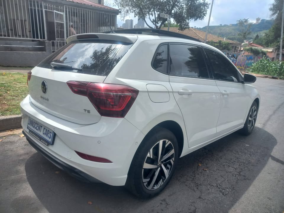 2022 VW Polo 9 Tsi Comfortline, 1.0 Petrol, Automatic, Color White, Mileage