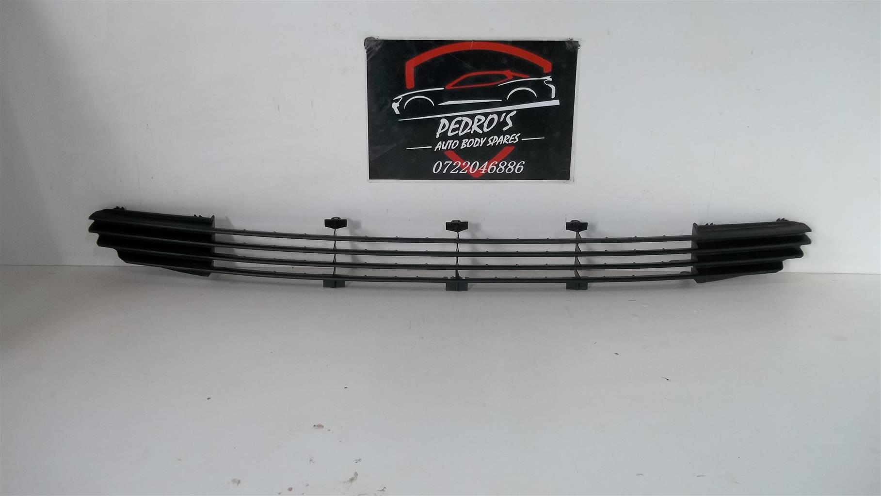 Ford Fiesta Mk4 grille - Private Seller Ford Fiesta Mk4 grille - Private Seller