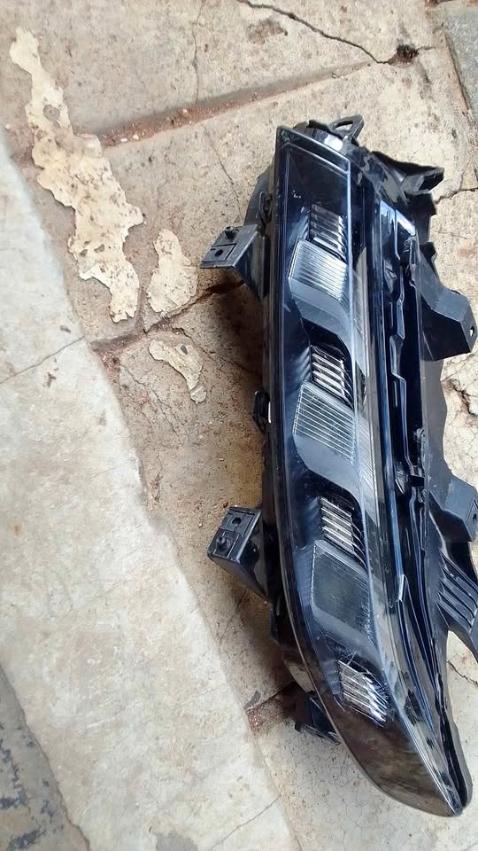 Suzuki fronx headlights - Private Seller Suzuki fronx headlights - Private Seller