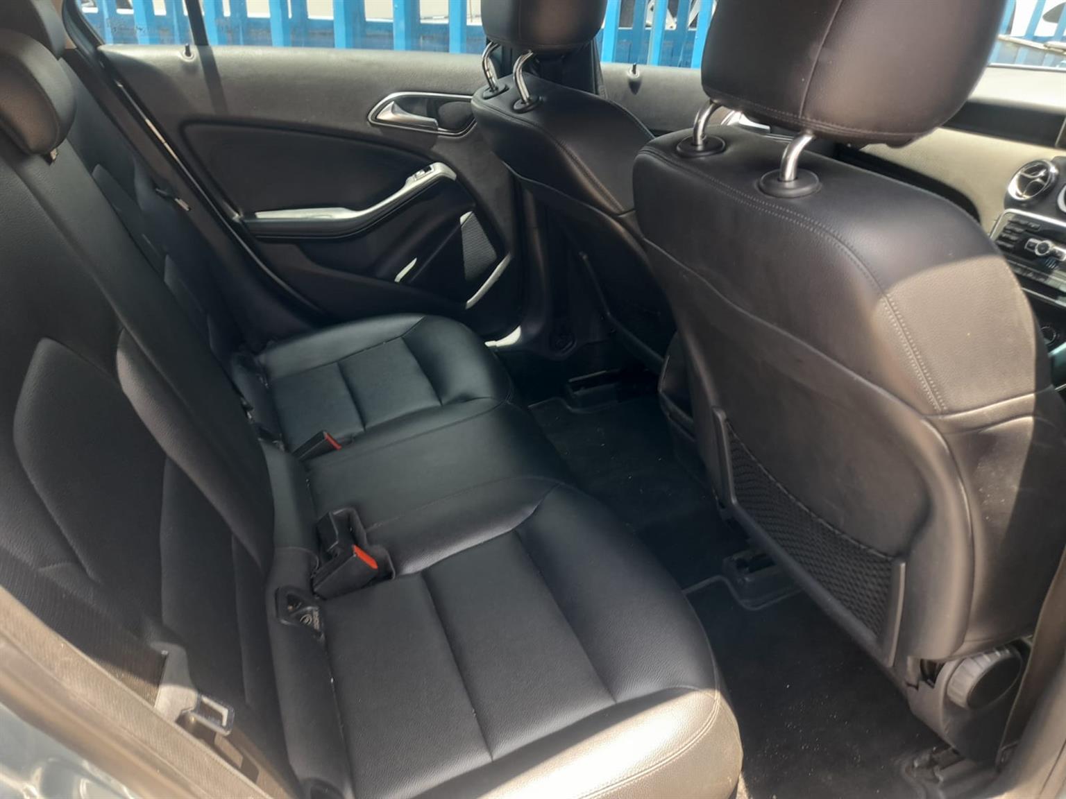 2013 MERCEDEZ BENZ A180 AUTOMATIC