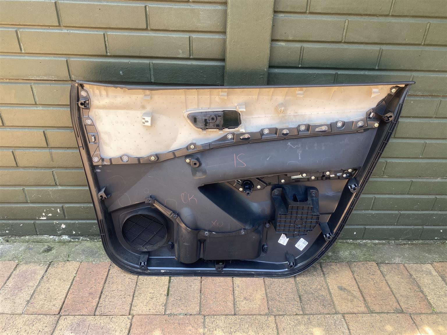 2024 TOYOTA COROLLA CROSS LEFT FRONT DOOR PANEL FOR SALE. IN PRISTINE CONDITION - Private Seller 2024 TOYOTA COROLLA CROSS LEFT FRONT DOOR PANEL FOR SALE. IN PRISTINE CONDITION - Private Seller