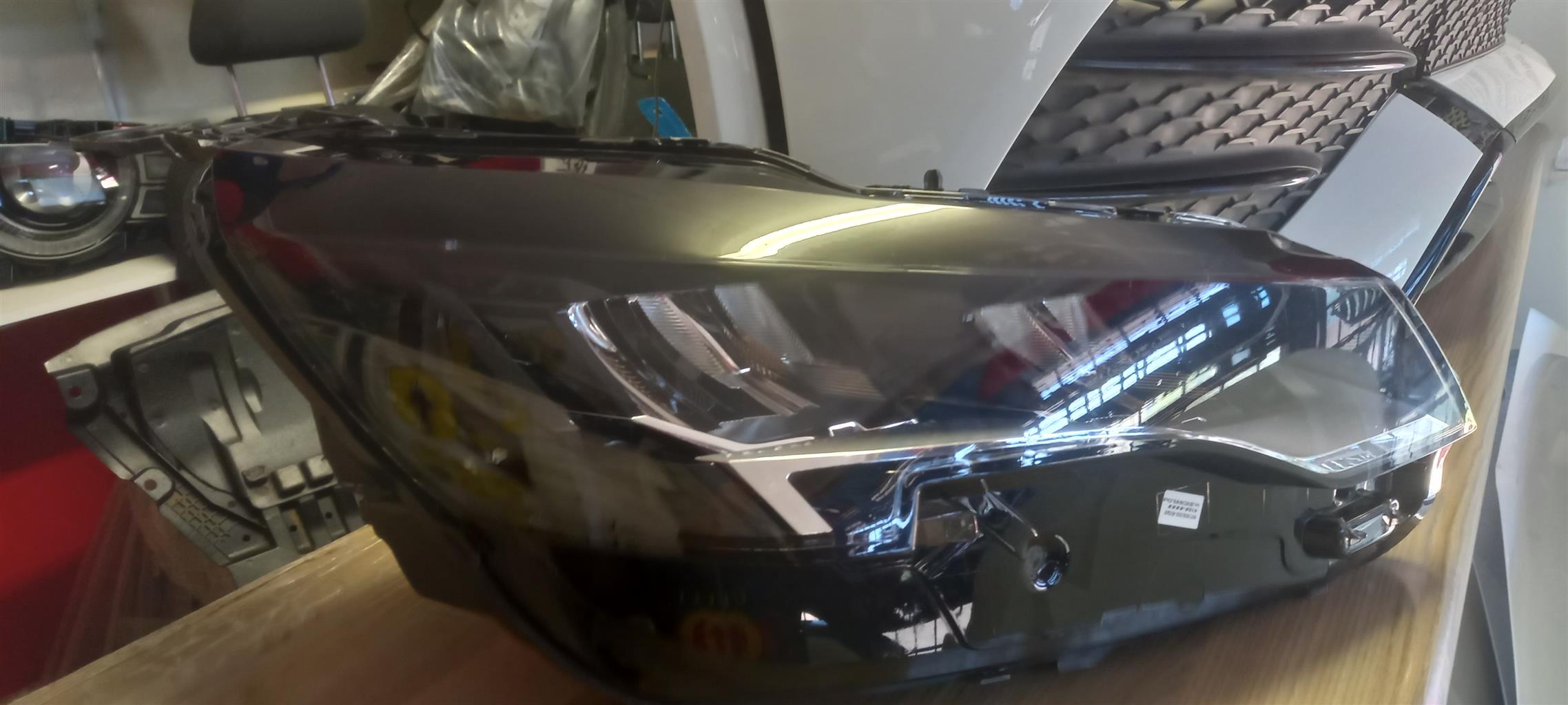 PEUGEOT 2023 PEUGEOT 5008 HEADLIGHT LED RIGHTSIDE FOR SALE - Private Seller PEUGEOT 2023 PEUGEOT 5008 HEADLIGHT LED RIGHTSIDE FOR SALE - Private Seller