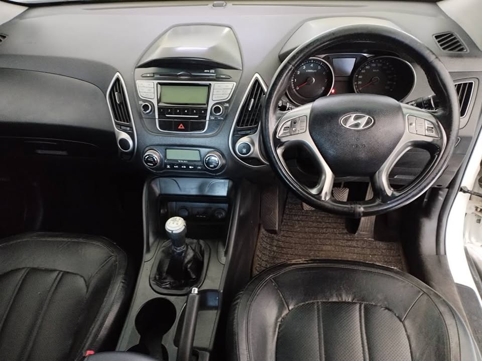 2011 HYUNDAI IX35 2.0 MANUAL