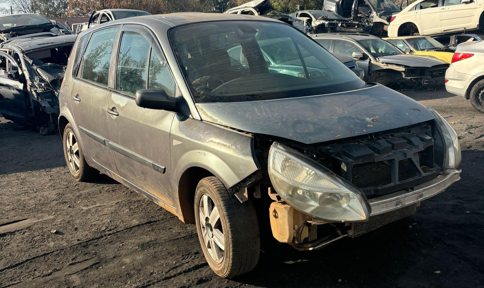 Renault Scenic 2 1.6lt 16V 2006 #K4M - Private Seller Renault Scenic 2 1.6lt 16V 2006 #K4M - Private Seller