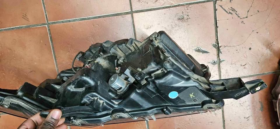 Toyota Prado right side headlight for sale - Private Seller Toyota Prado right side headlight for sale - Private Seller