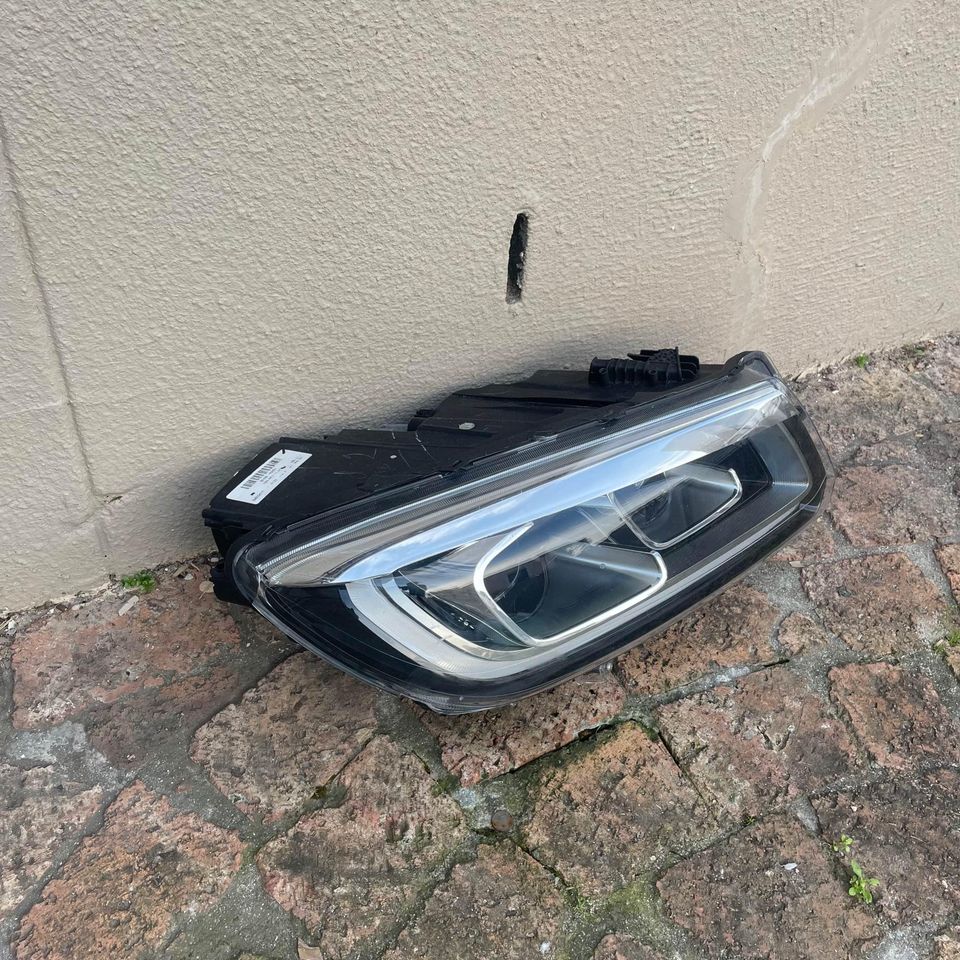 Suzuki Vitara Brezza 1st Gen Headlight - Private Seller