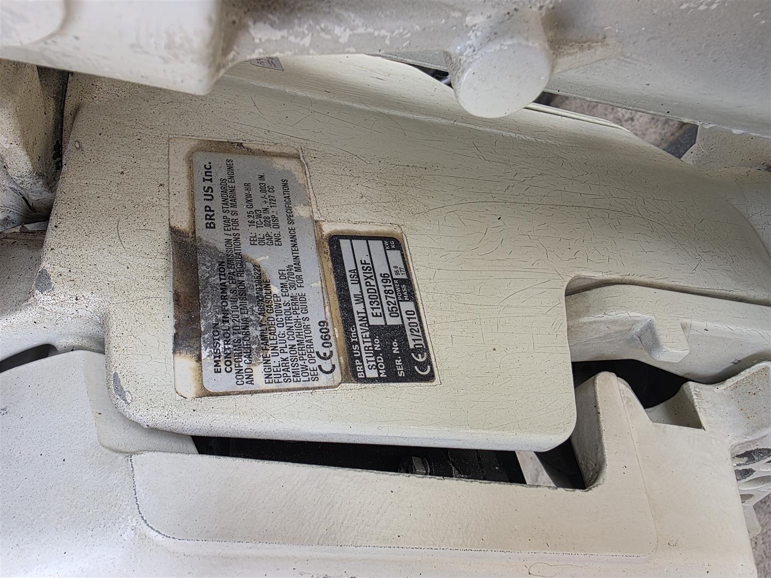 Evinrude etec 130hp x4 breaking up for spares 3 running condition