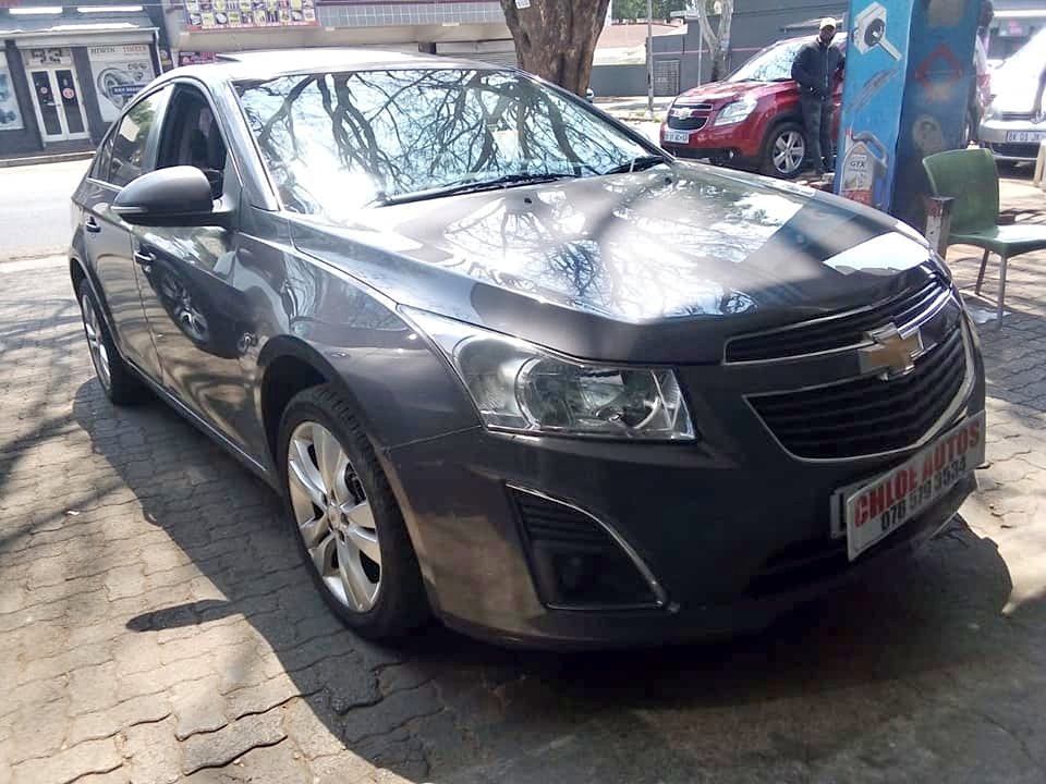 2015 CHEVROLET CRUZE  LS  1.6 MANUAL GREY COLOR  PETROL SUNROOF