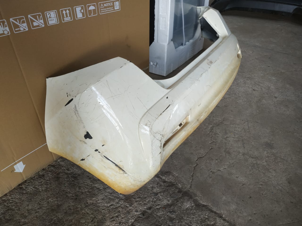 Honda Jazz rear bumper / Back bumper for sale - Private Seller Honda Jazz rear bumper / Back bumper for sale - Private Seller
