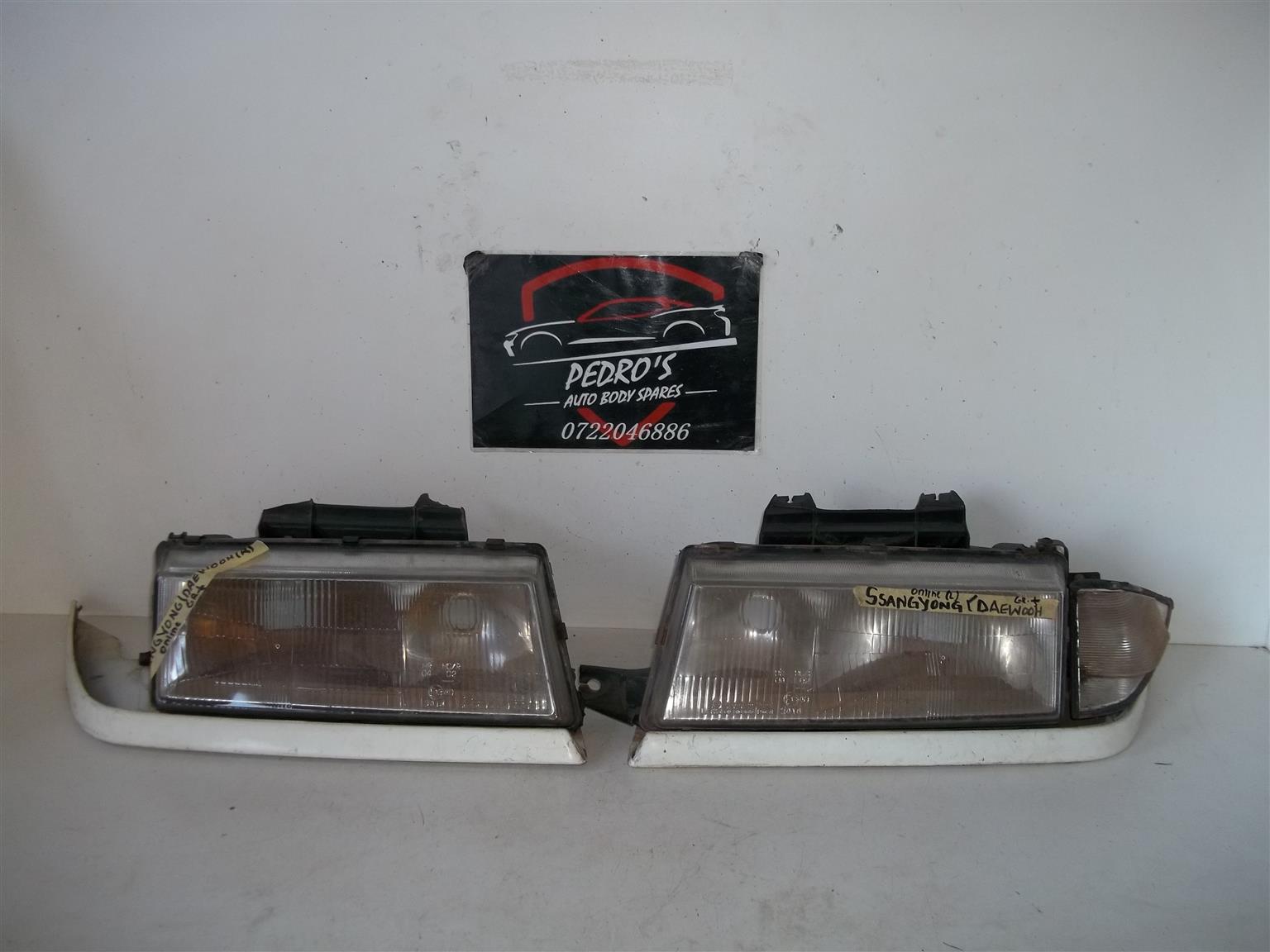 SsanYong Musso '93-'05 L&R headlights (Pair) - Private Seller SsanYong Musso '93-'05 L&R headlights (Pair) - Private Seller