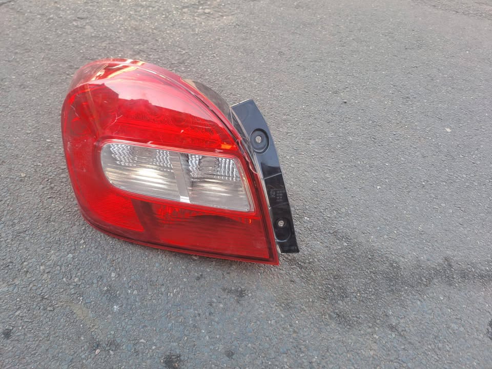 2017 - 2022 SUZUKI BALENO LEFT SIDE TAILLIGHT R10 - Private Seller 2017 - 2022 SUZUKI BALENO LEFT SIDE TAILLIGHT R10 - Private Seller