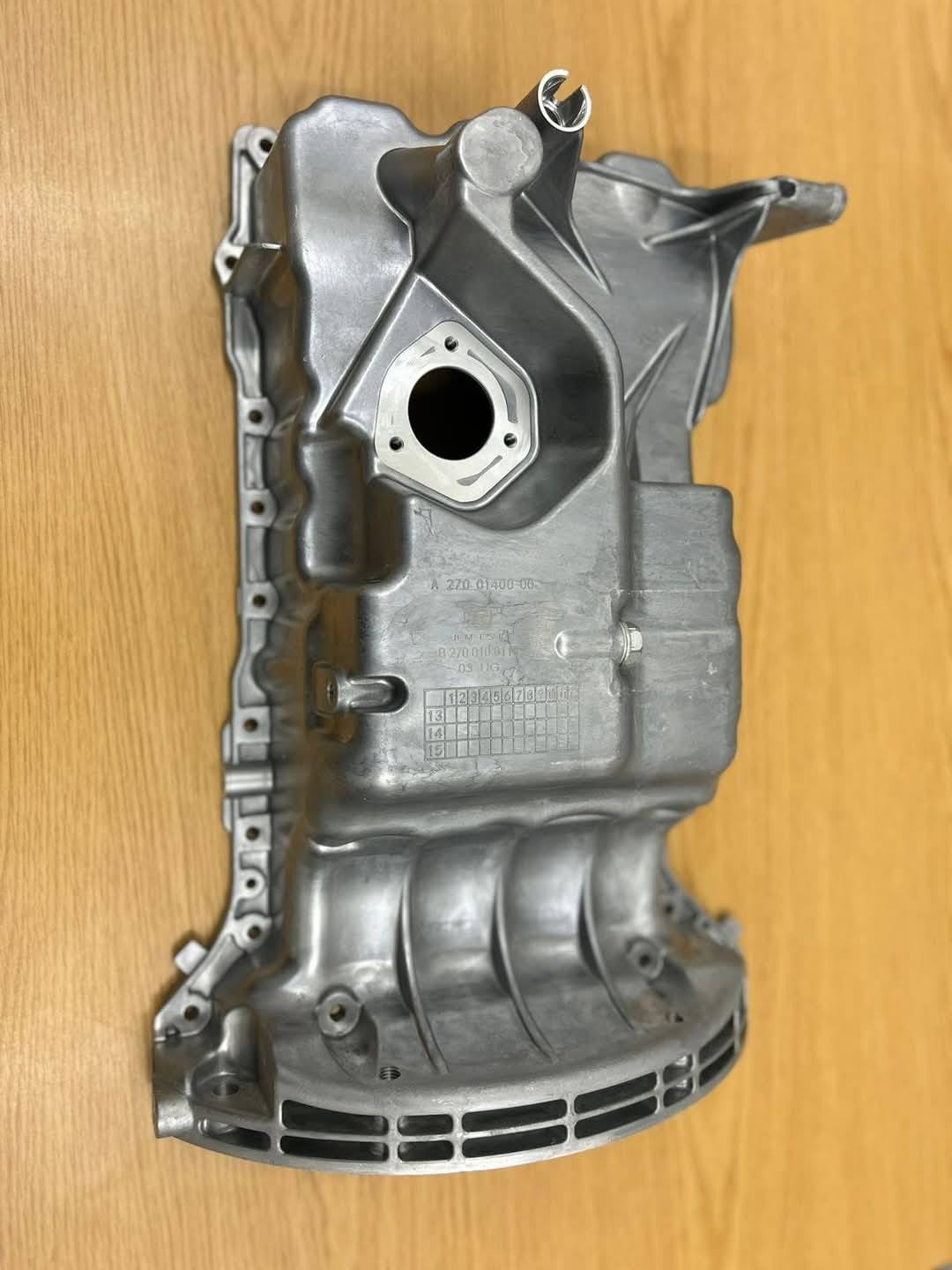 NEW QUALITY MERCEDES BENZ M270 ENGINE OIL SUMP FOR W176 W117 W246 W156 - Private Seller