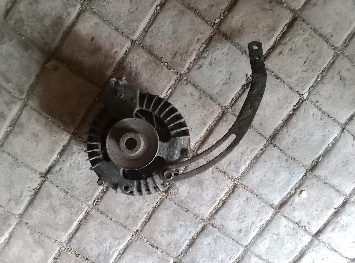 Chrysler Alternator - Private Seller