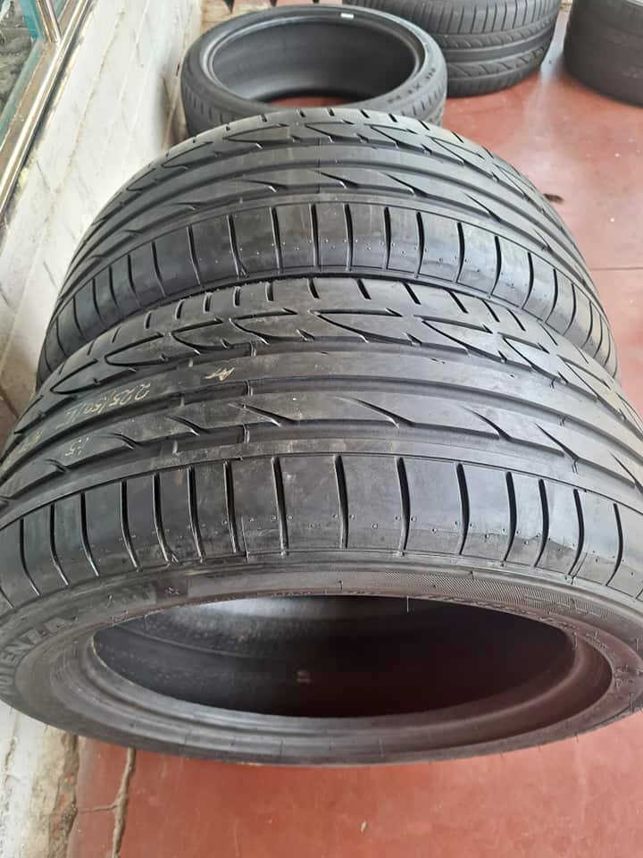 2x225/50/17 Bridgestone Runflat tyres still like new - Private Seller 2x225/50/17 Bridgestone Runflat tyres still like new - Private Seller
