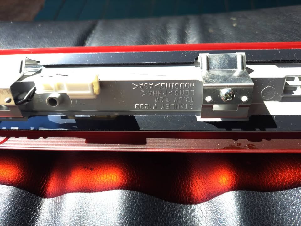 Nissan Navara brake light - Private Seller Nissan Navara brake light - Private Seller