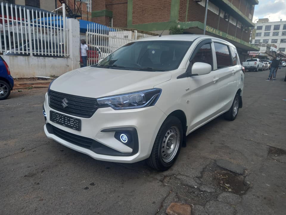 2021 SUZUKI ETIGA 1.5 PETROL, MANUAL, MILEAGE 52000KM, WHITE COLOR,