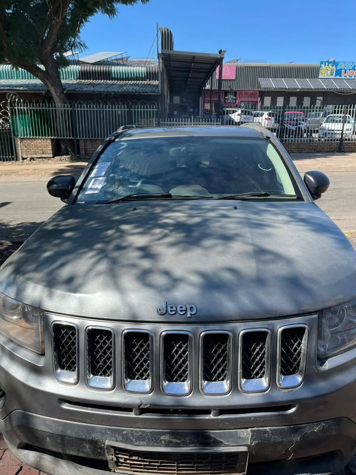 We are stripping this vehicle 2012 Jeep Compass 2.0 - Private Seller We are stripping this vehicle 2012 Jeep Compass 2.0 - Private Seller
