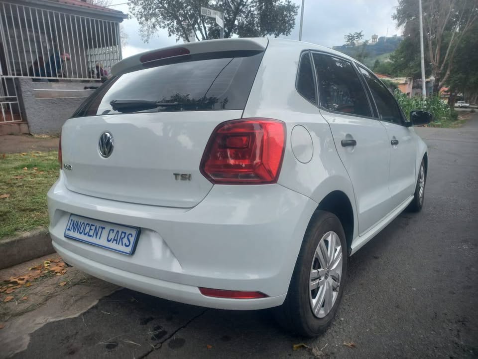 2016 VW POLO 6 TSI, 1.2 petrol, Manual, white color, mileage 81000kms