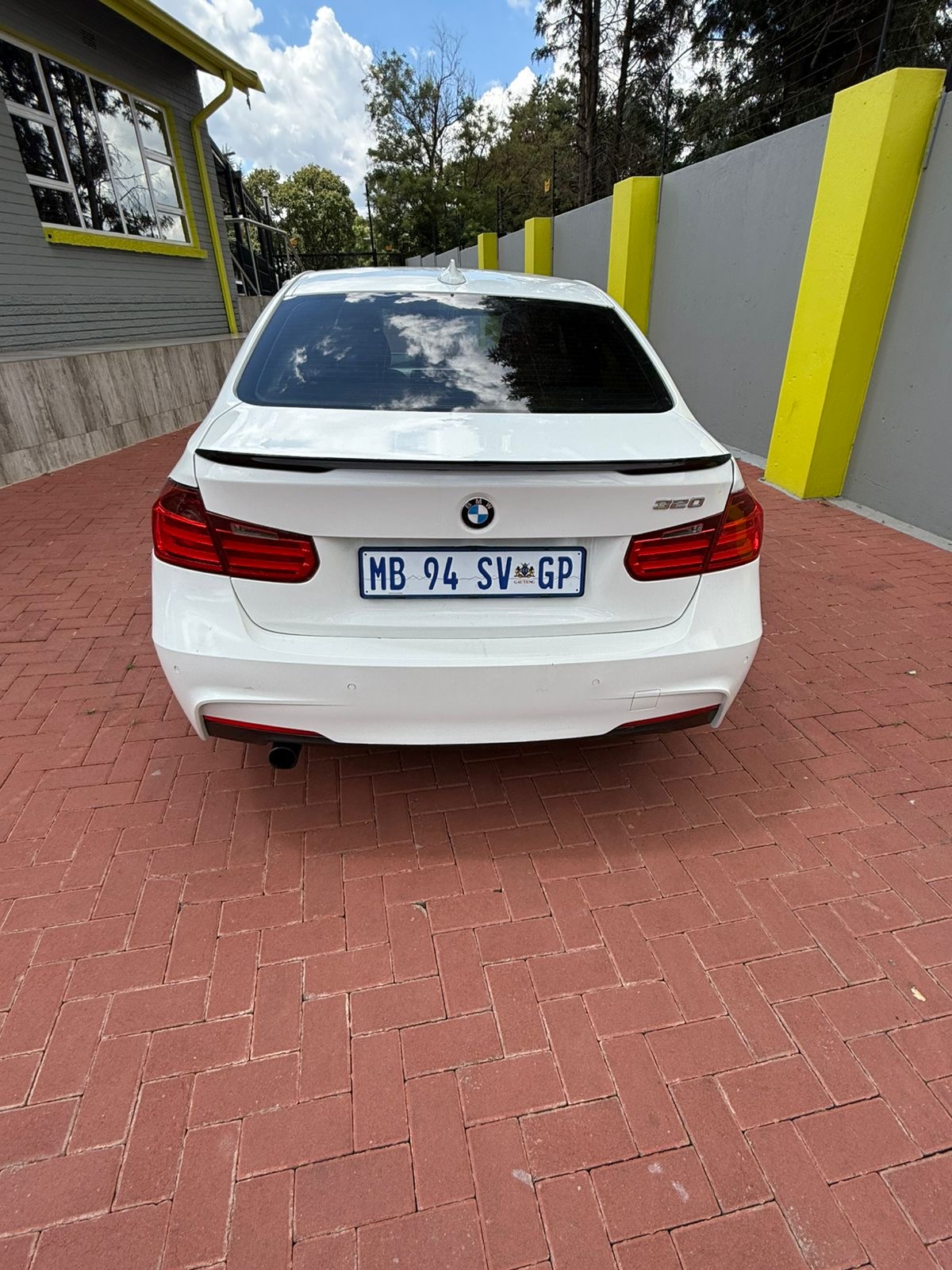 2013 BMW 320i F30 M Sport