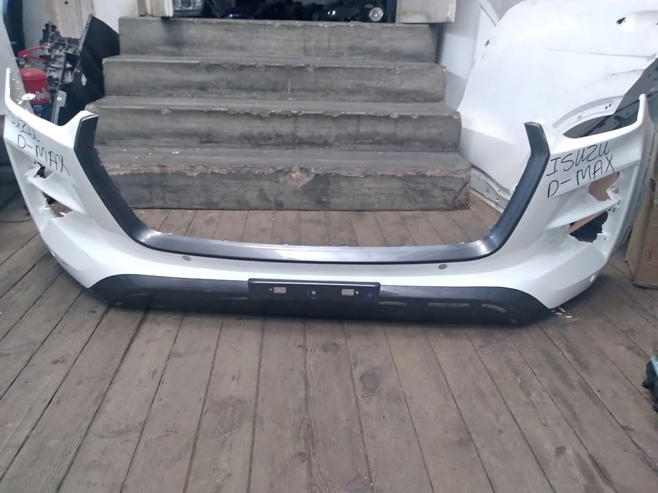Isuzu Dmax New shape Bumper 2024 for Sale whatsapp - Private Seller Isuzu Dmax New shape Bumper 2024 for Sale whatsapp - Private Seller
