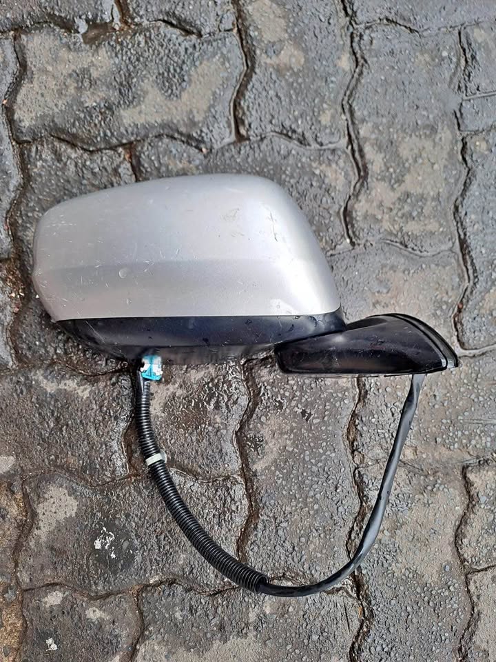Honda Jazz side mirror - Private Seller Honda Jazz side mirror - Private Seller