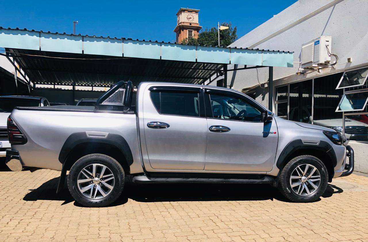 Used 2017 Toyota Hilux 2.8GD-6 double cab Raider - Private Seller